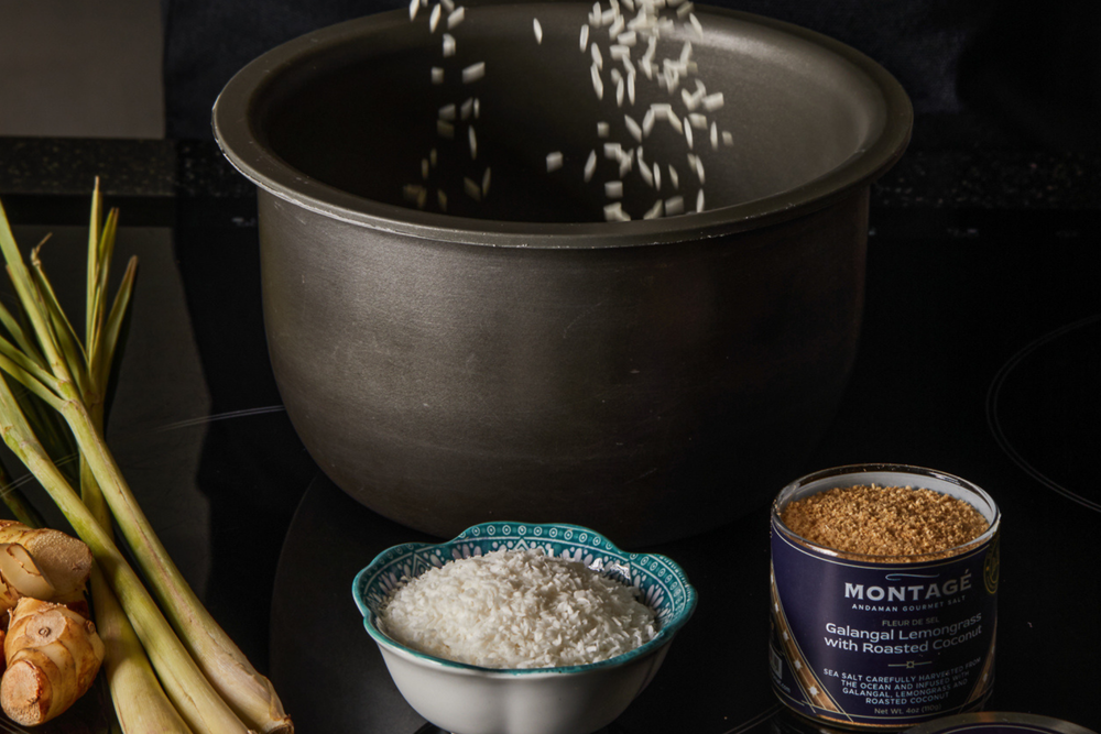 Jasmine rice, fresh lemongrass, ginger, and coconut with Montagé Sukhothai lemongrass coconut sea salt