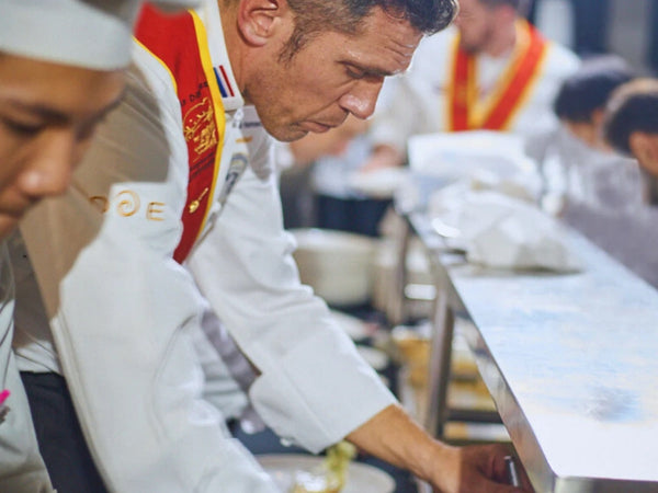 Chef-size bags of finishing salt